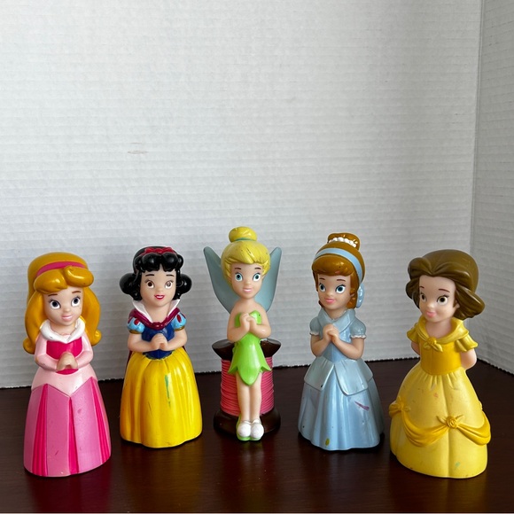 Set of Five Disney Character Bath or Pool Toys - Picture 2 of 13